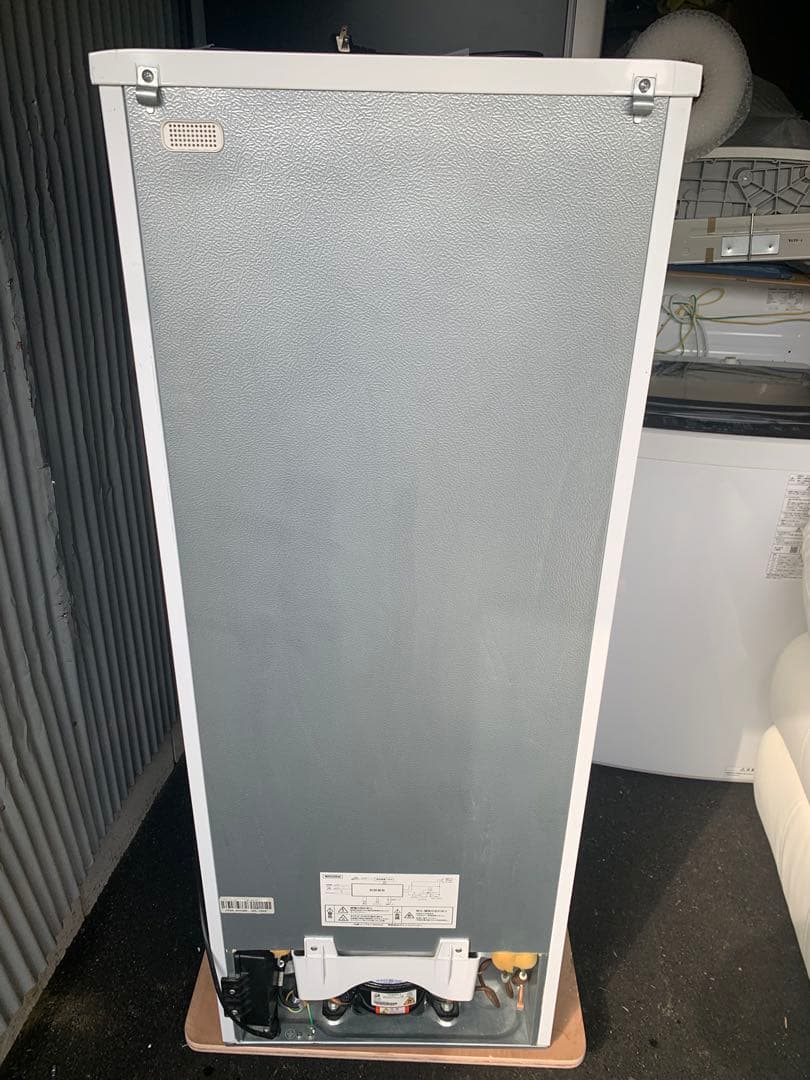 【送料込み】アイリスオーヤマ 冷蔵庫 AF156Z-WE 156L