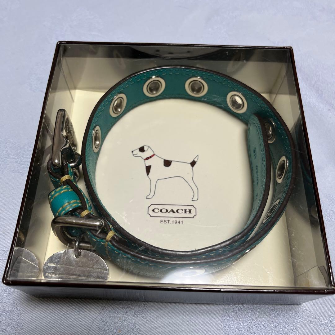 COACH レザー首輪 Mサイズ