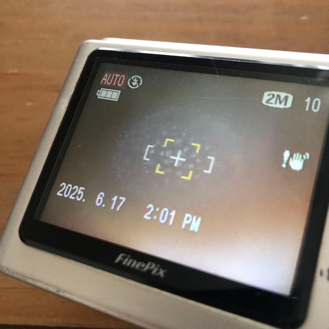 【作例あり】FUJIFILM finepix F11 CCDセンサー コンデジ