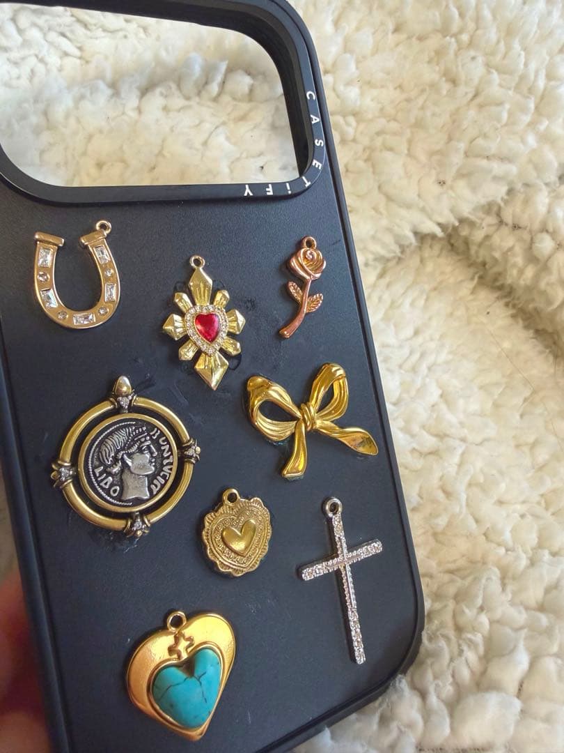 iPhone17proケース　CASETiFY ハンドメイド