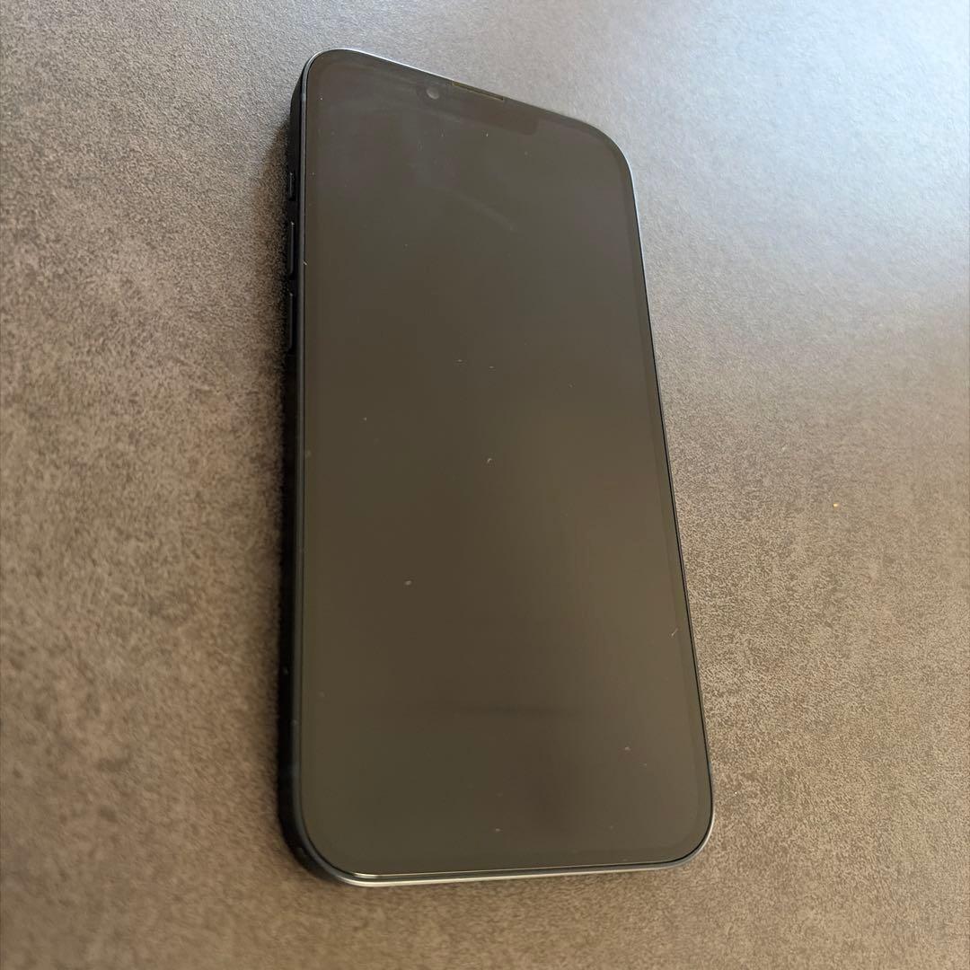 iPhone13本体　ブラック　128GB