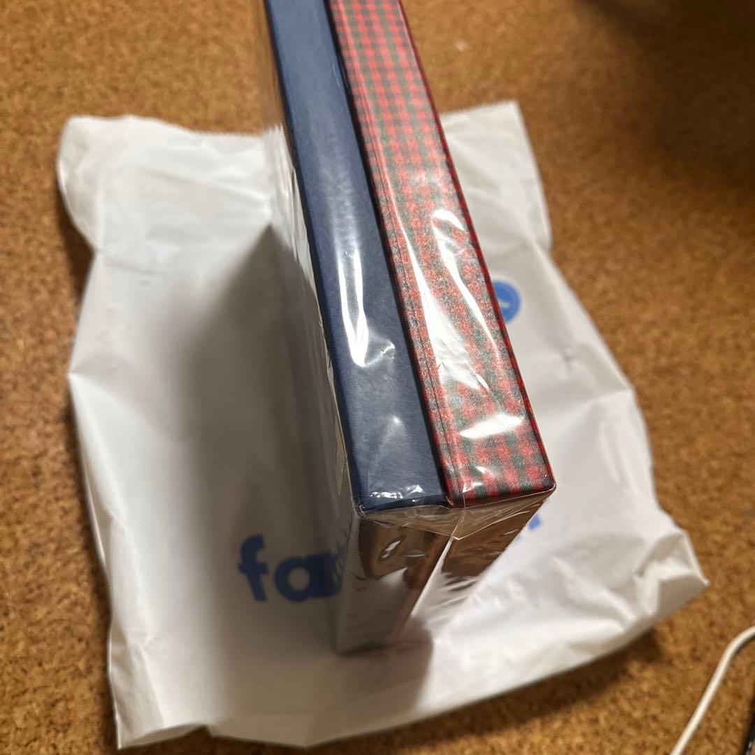 新品未開封　ファミリア　道具箱　チェック赤　送料込み