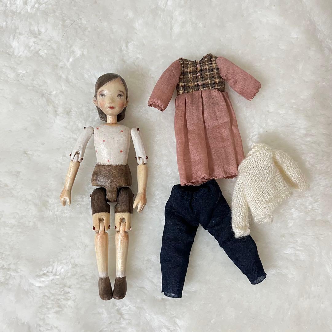 海外作家様　ウッデンドール　木製　ペグドール　ハンドメイド　着せ替え人形