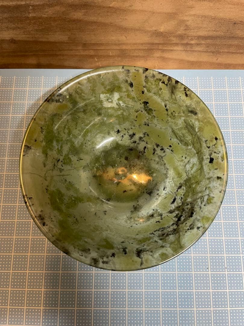 碗【m1604 玉石　翡翠 ヒスイ　茶器　中国工芸　天然石 アンティーク】