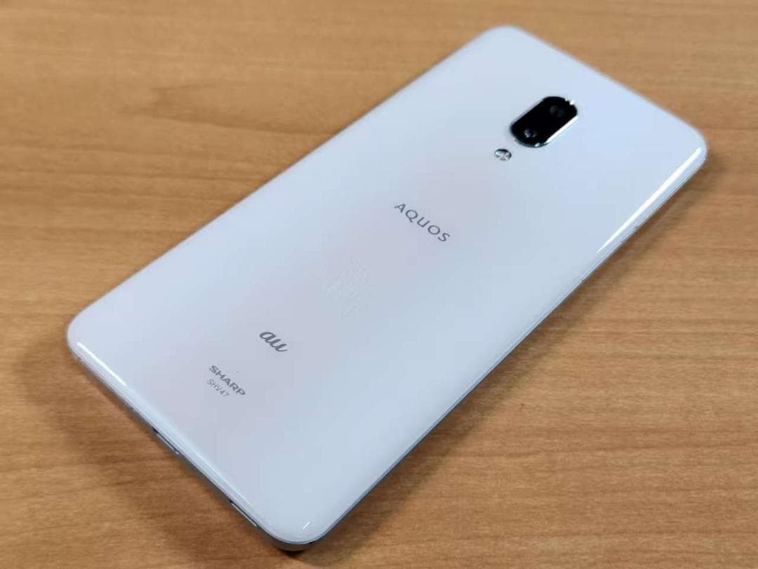 スマートフォン本体 040300D AQUOS zero2 SHV47 256GB