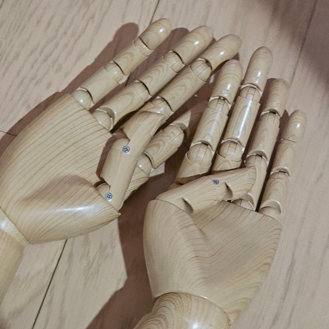 腕付きのマネキン