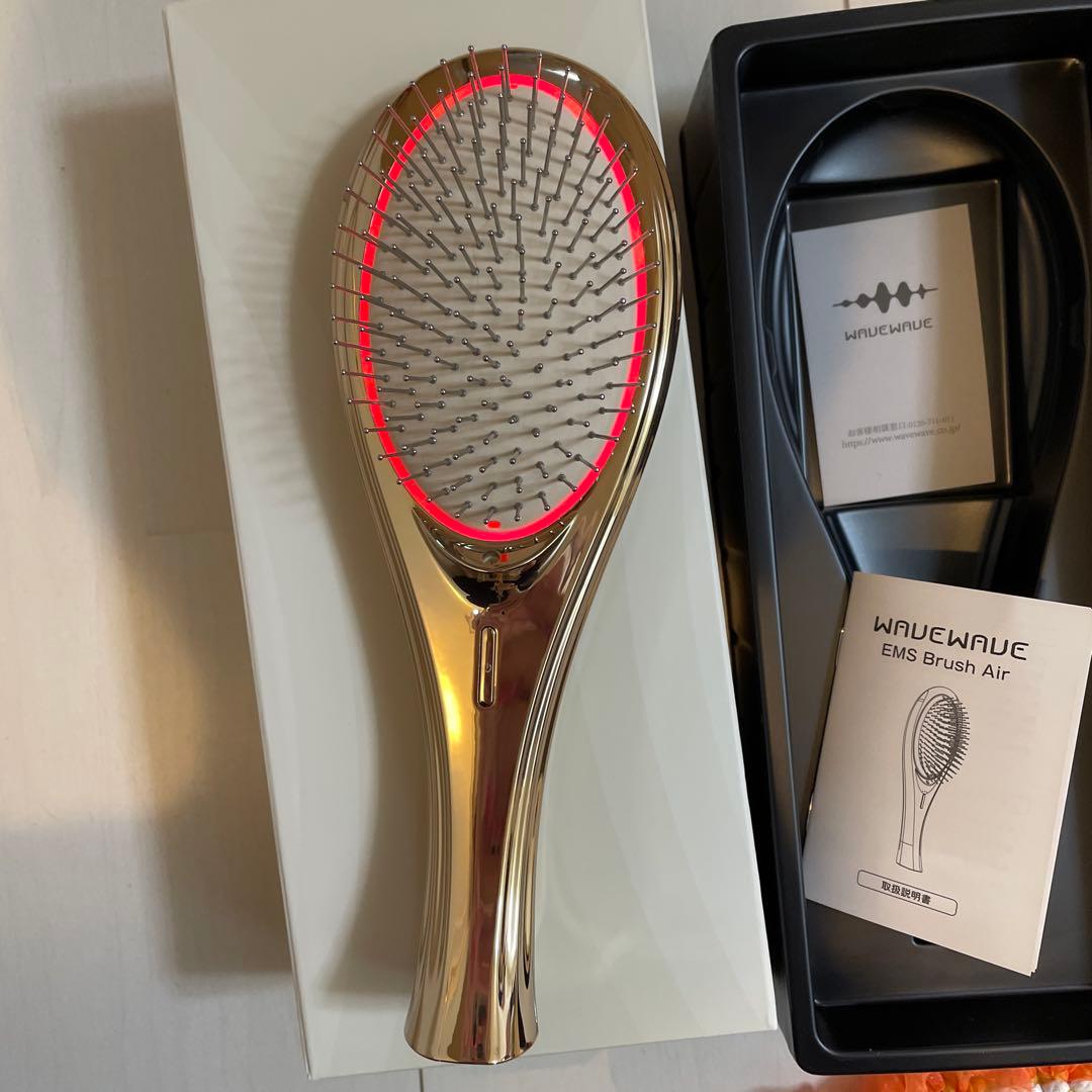 EMS WAVEWAVE Brush Air 美顔器 ゴールド 赤色LED