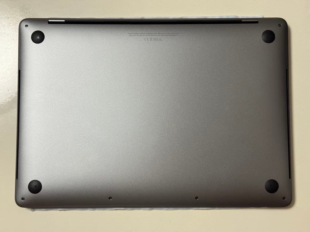 極上品　Apple MacBook Pro 13インチ