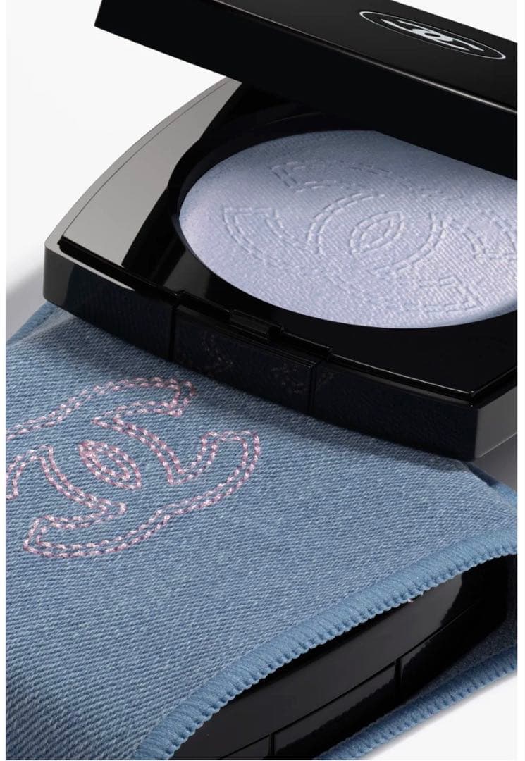 新品未使用！CHANEL シャネル　ココデニム　パウダー ハイライター　紙袋付き