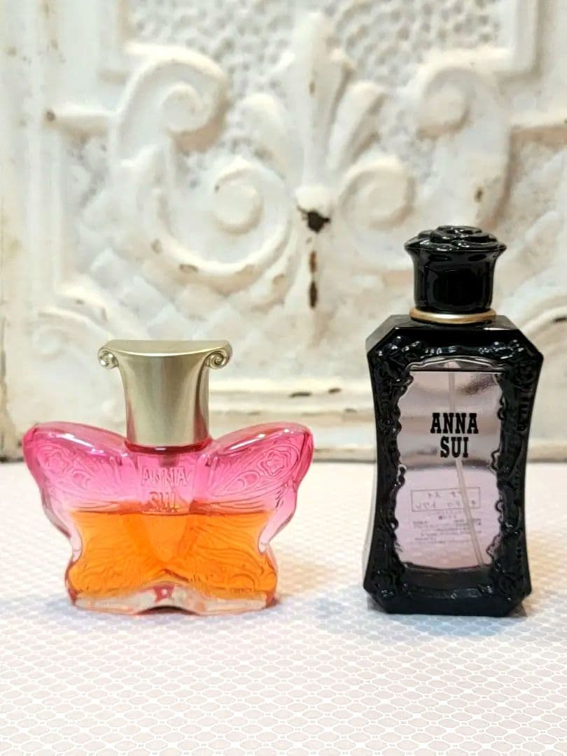 ANNA SUI「スイラブ オードトワレ」と「アナスイ オードトワレ」のセット
