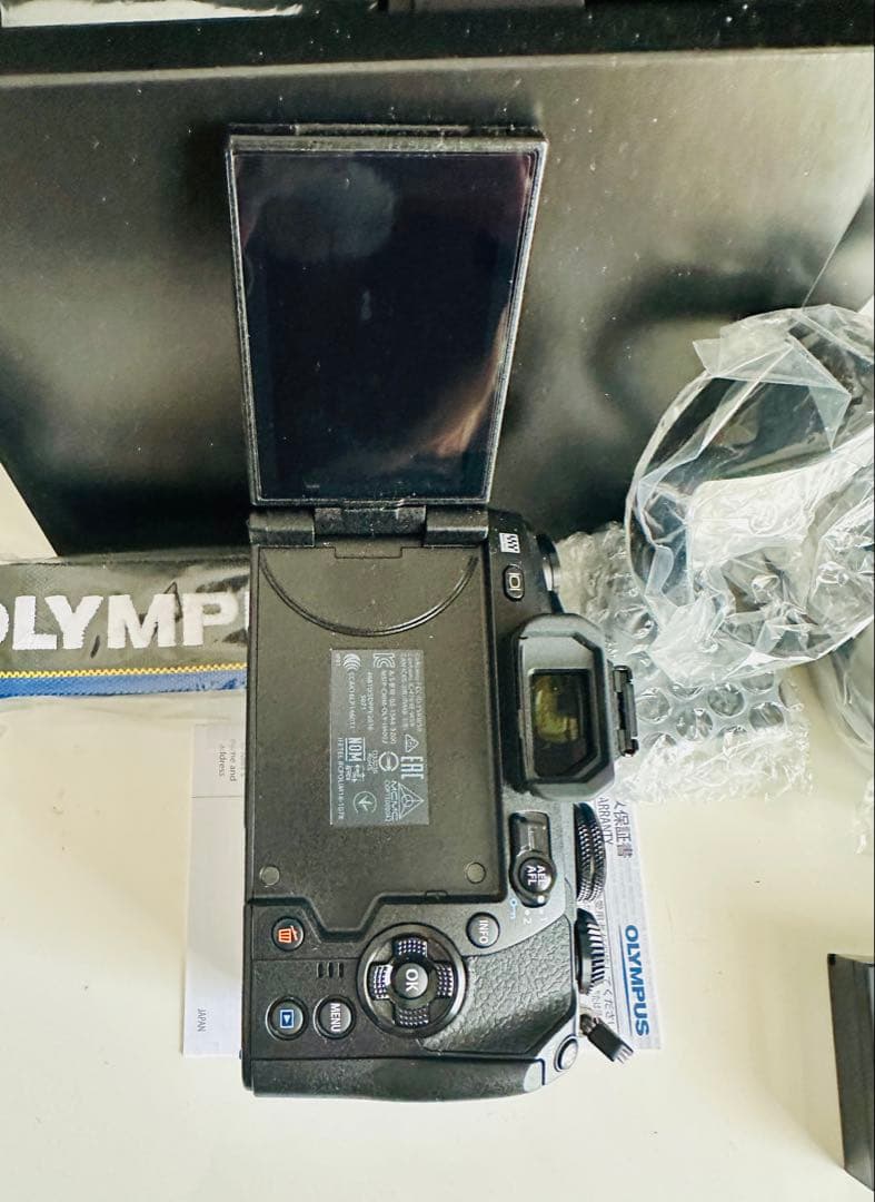 OLYMPUS OMD EMー1 mark2 12-40proキット、ほぼ新品