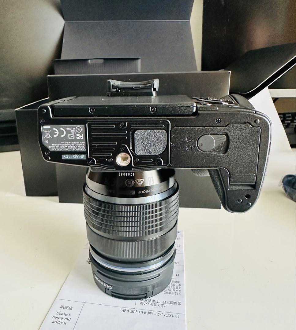 OLYMPUS OMD EMー1 mark2 12-40proキット、ほぼ新品