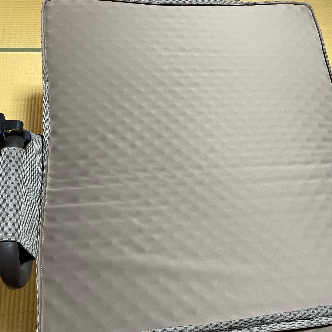 値下げしました。山善電動リクライニングベッド 折りたたみベッド手すり付き