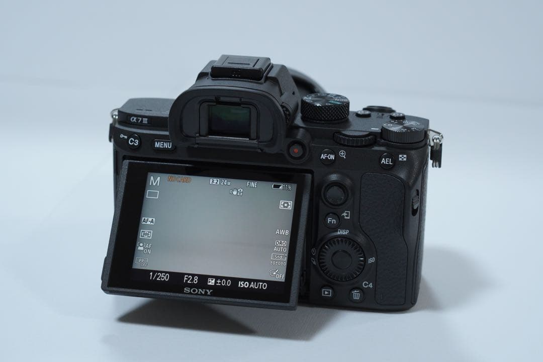 【新品交換品・実質未使用】SONY α7III ILCE-7M3 ボディ 美品