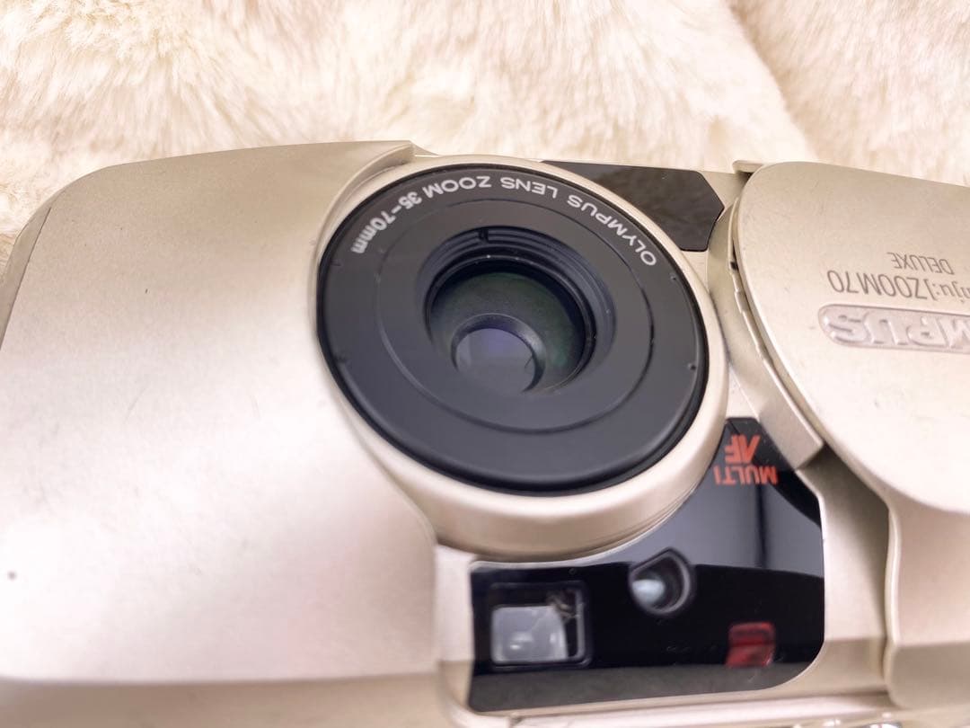 26 OLYMPUS μ ZOOM70 DELUXE フィルムカメラ