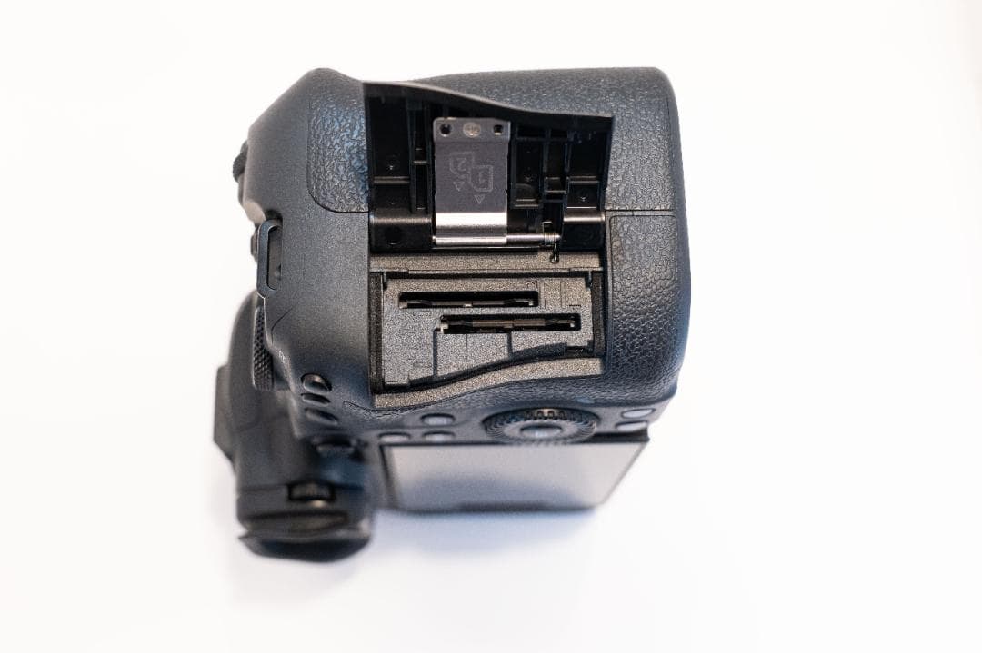 【美品】Canon EOS R6 本体（ショット数記載あり）