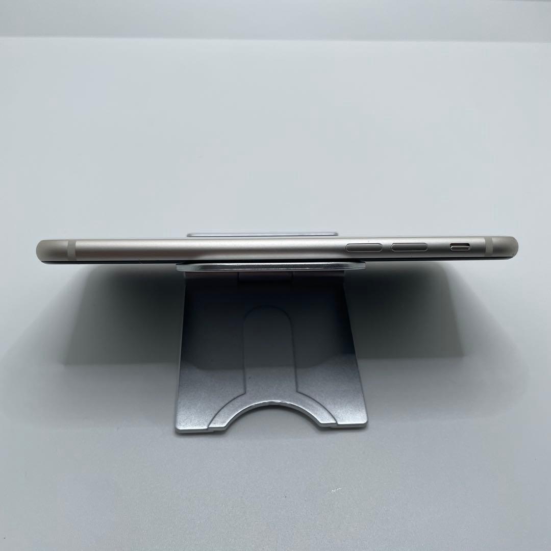 【格安美品】iPhone SE3 128GB simフリー本体 384