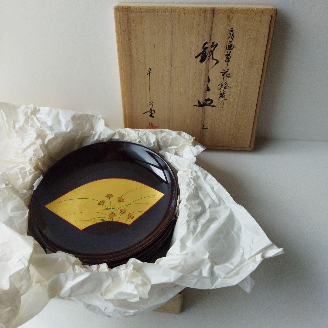 L*b様 【未使用】漆　溜色　漆塗り　菓子皿　銘々皿　金箔　花柄　柄違い　５客