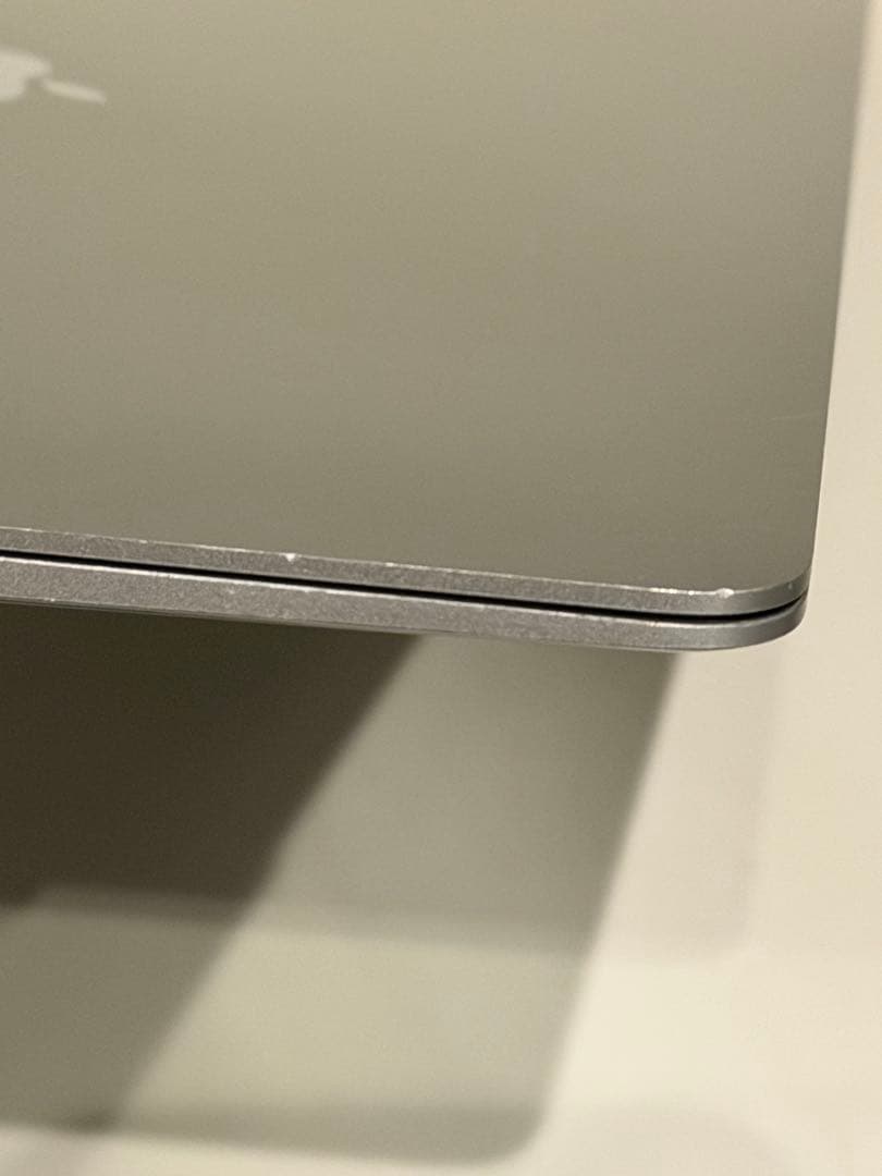 Apple MacBook Air (M1, 2020) シルバー US