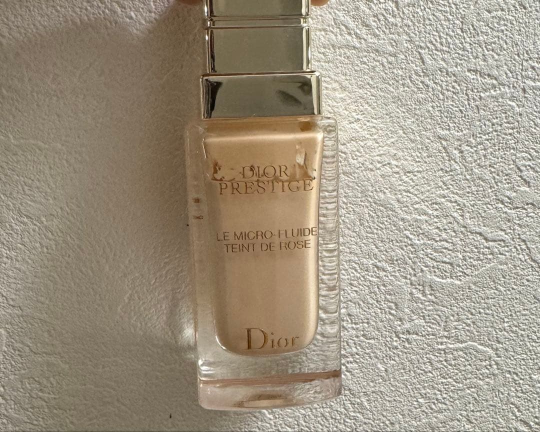 Dior プレステージ　ル　フルイド　タン　ドゥ　ローズ　0N 30ml