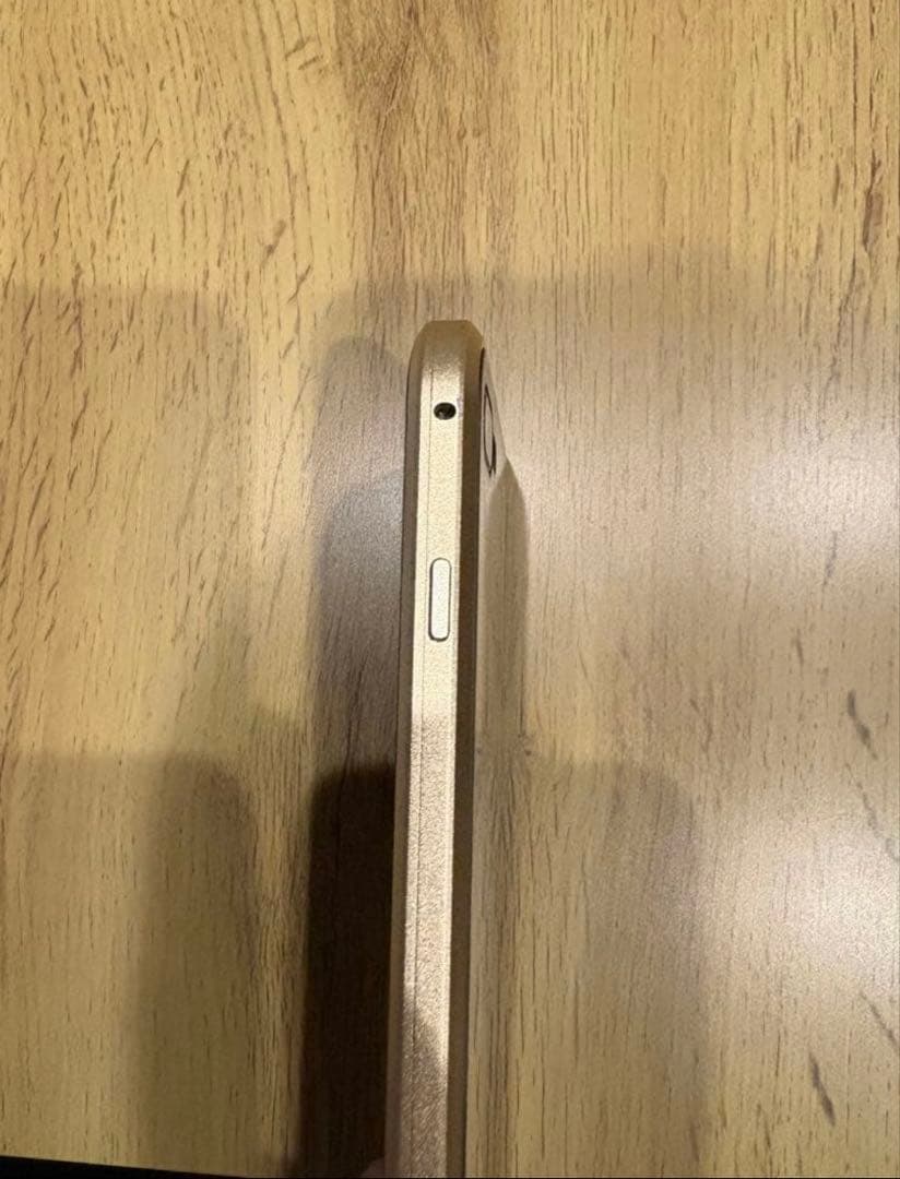 Apple iPhone 8 Plus スペースグレー　64G SIMフリー