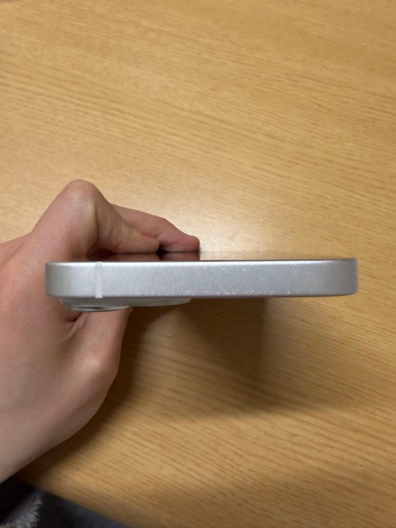 Apple iPhone14 スターライト本体