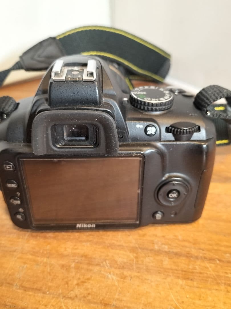 Nikon D3000 デジタル一眼レフカメラ TAMRONレンズ