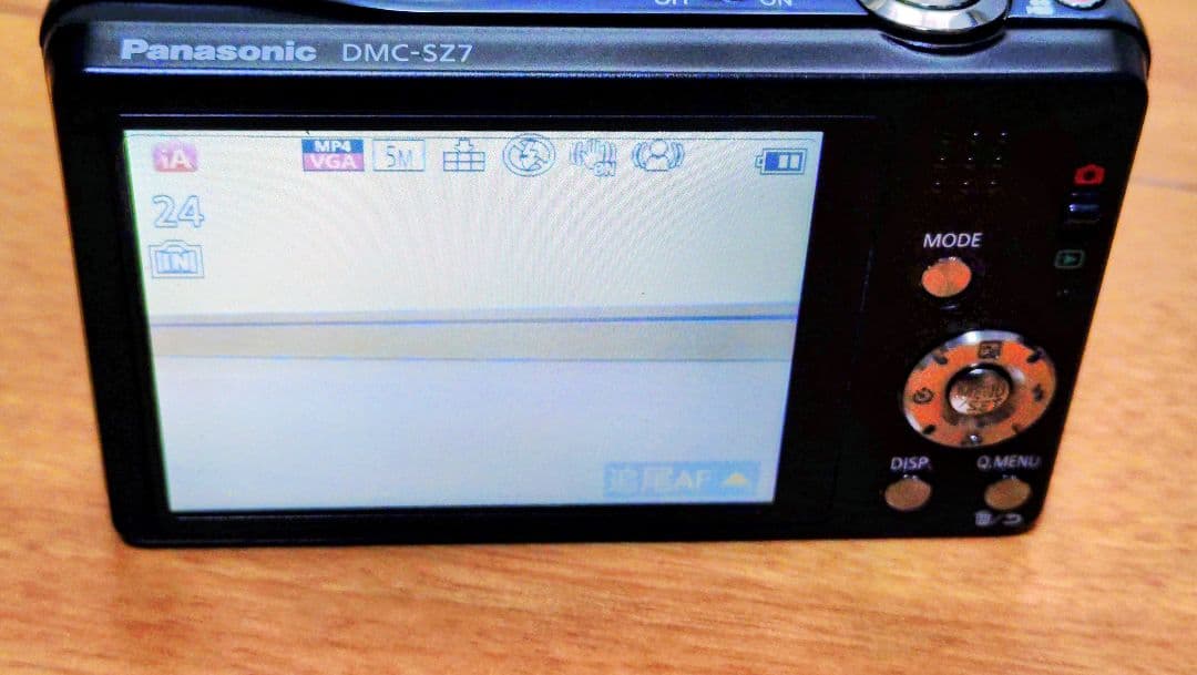 Panasonic　　LUMIX DMC-SZ7 【動作確認済み】訳あり