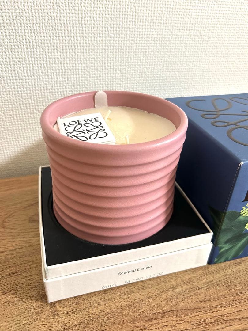 LOEWE アイビーキャンドル ミディアム ピンク 610