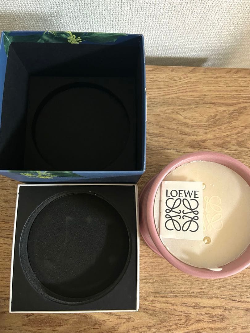 LOEWE アイビーキャンドル ミディアム ピンク 610