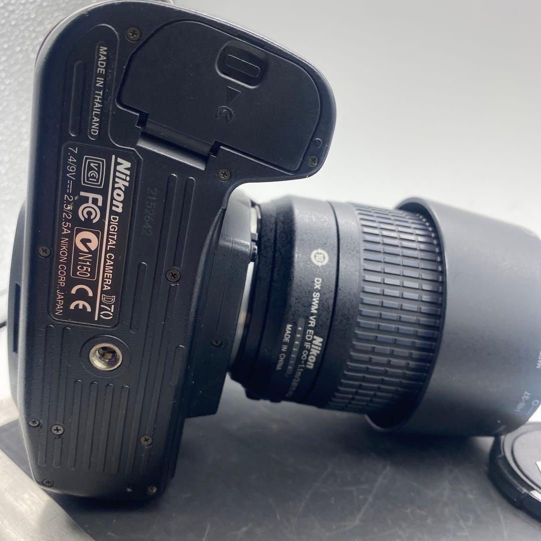 NIKON デヂタル一眼レフカメラ　純正品レンズ付属
