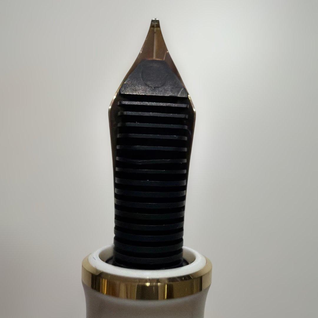 Pelikan 万年筆セット スーベレーンM400 ホワイトトートイス