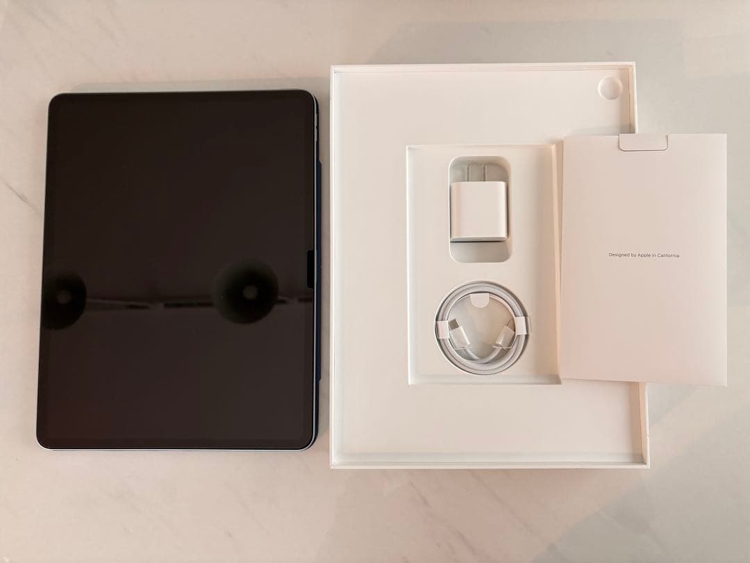 【美品】ブルー M2 iPad Air + Magic Keyboard