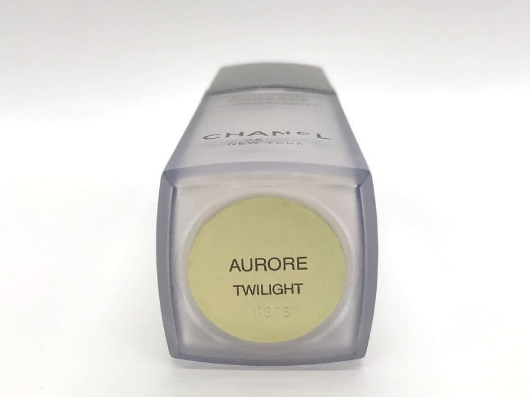 シャネル プードゥル カレース フェイスパウダー AURORE TWILIGHT