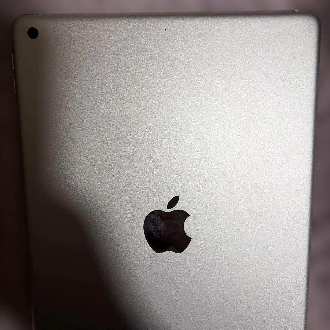 iPad 第9世代シルバー