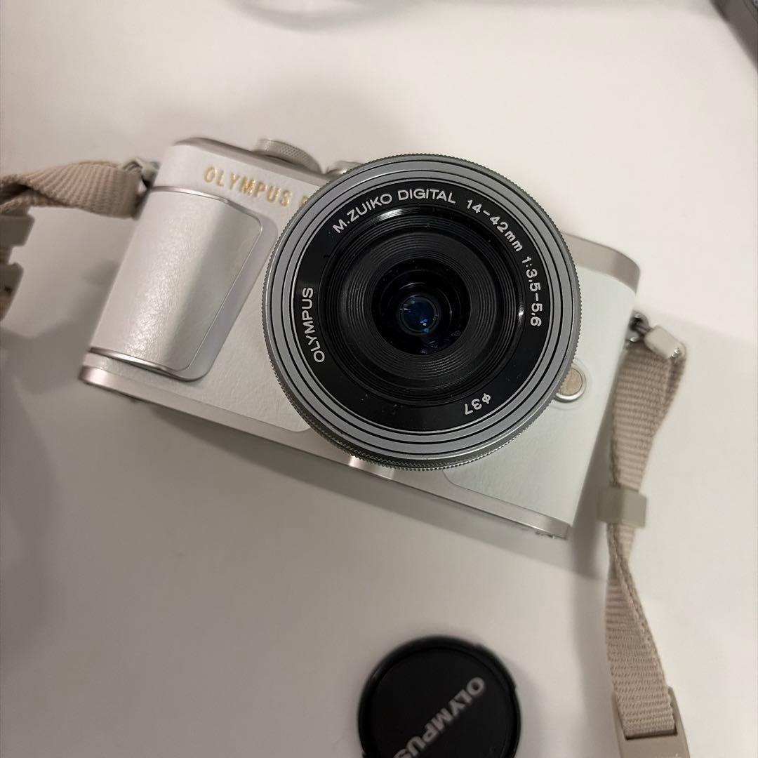 Olympus M.Zuiko デジタルカメラ 14-42mm