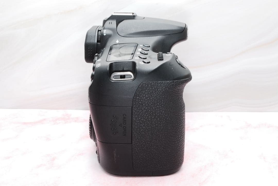 超高画質❤️Canon EOS 70D★Wi-Fi機能搭載★入門機に