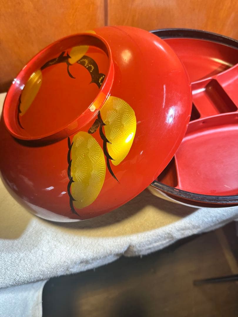 希少 赤 蓋付き 盛り合わせ 木のデザイン 漆器 どてか椀