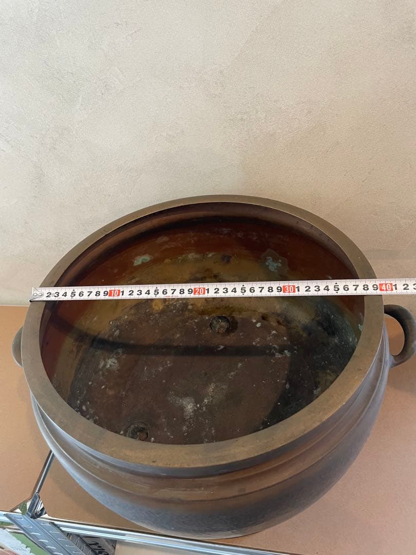 銅製 火鉢 打ち出し模様