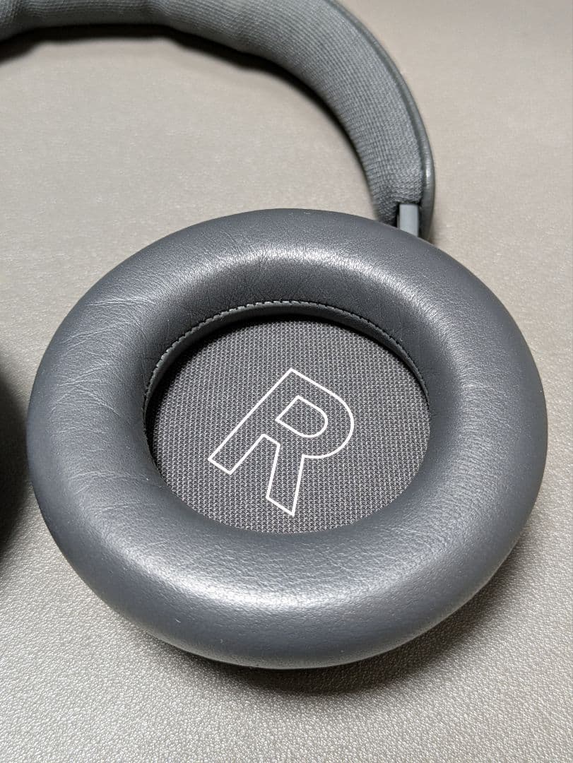 Bang & Olufsen Beoplay HX ブラック