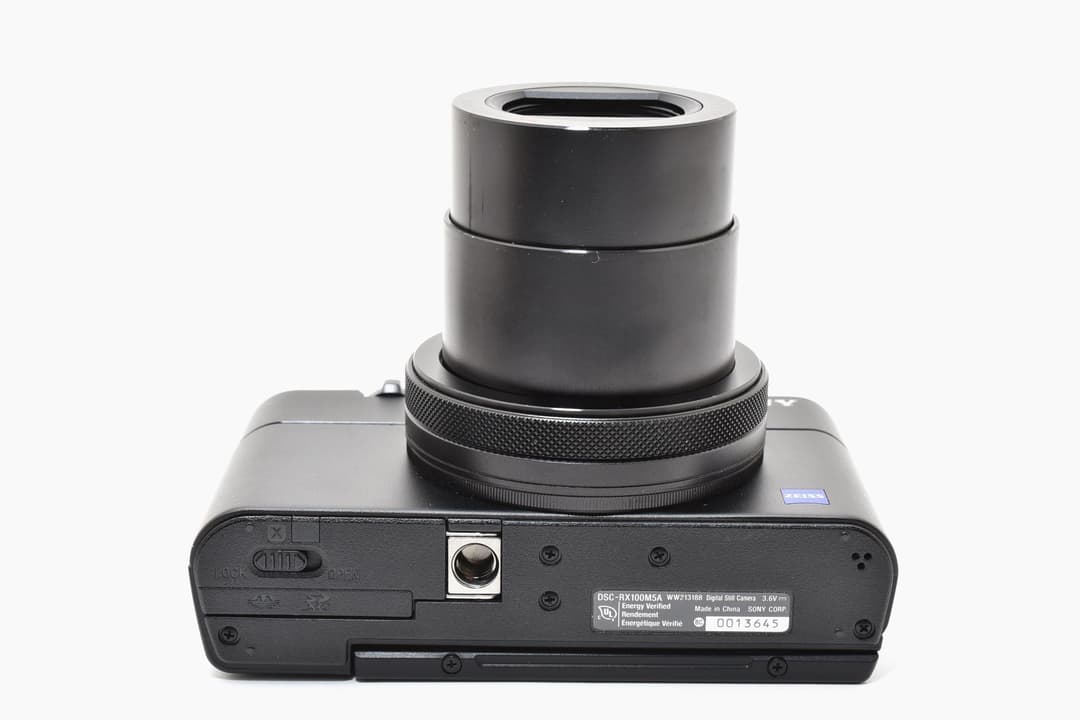 ■極上品■ ソニー RX100V DSC-RX100M5A #D080