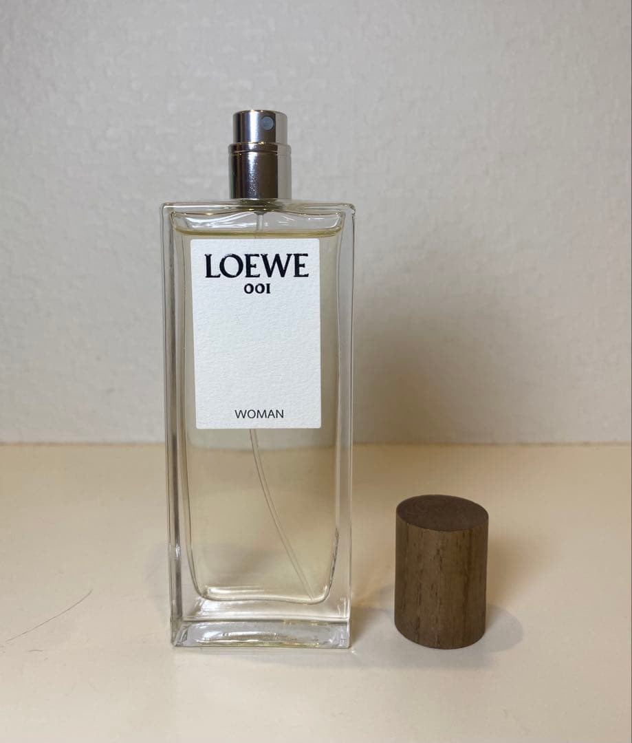 【専用】ほぼ未使用 LOEWE 001 woman ロエベ 001 ウーマン