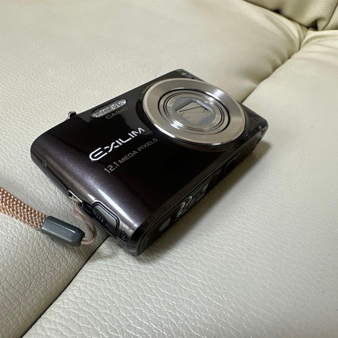 CASIO EXILIM EX-Z400 コンパクトデジタルカメラ ブラック