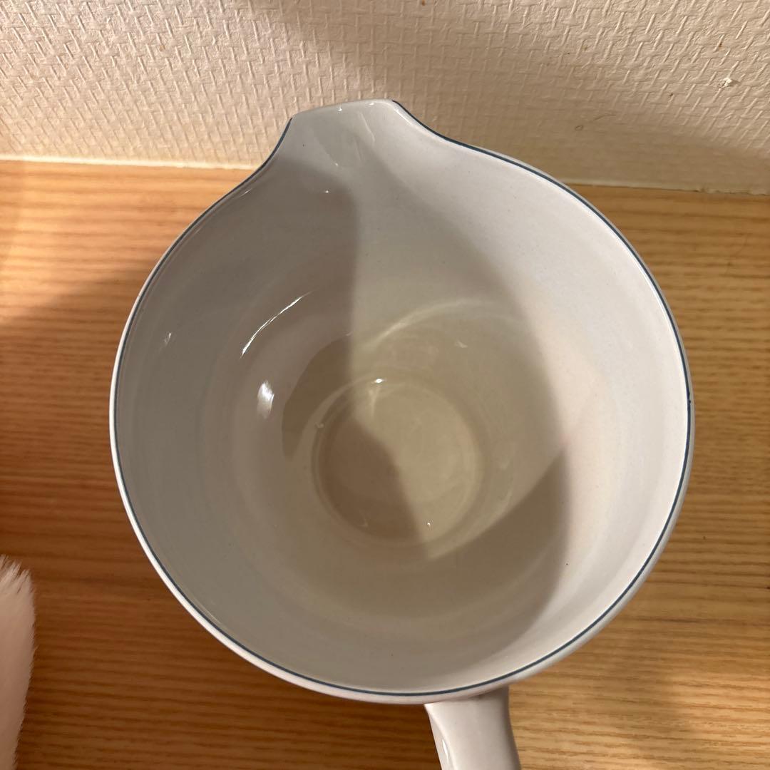 くるみの木　　アンティークポット