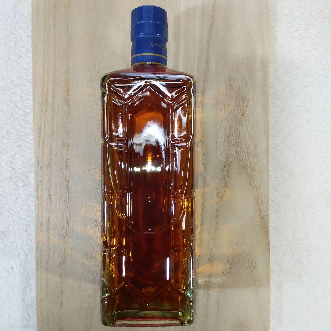 プレミアム角瓶　700ml　43%
