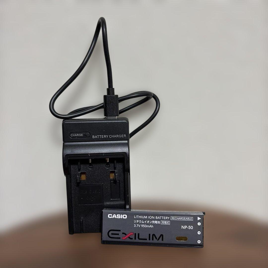 【オールドコンデジ】 CASIO EXILIM EX-V8
