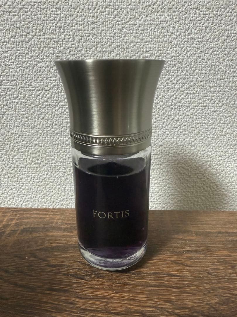 LIQUIDES IMAGINAIRES FORTIS 香水