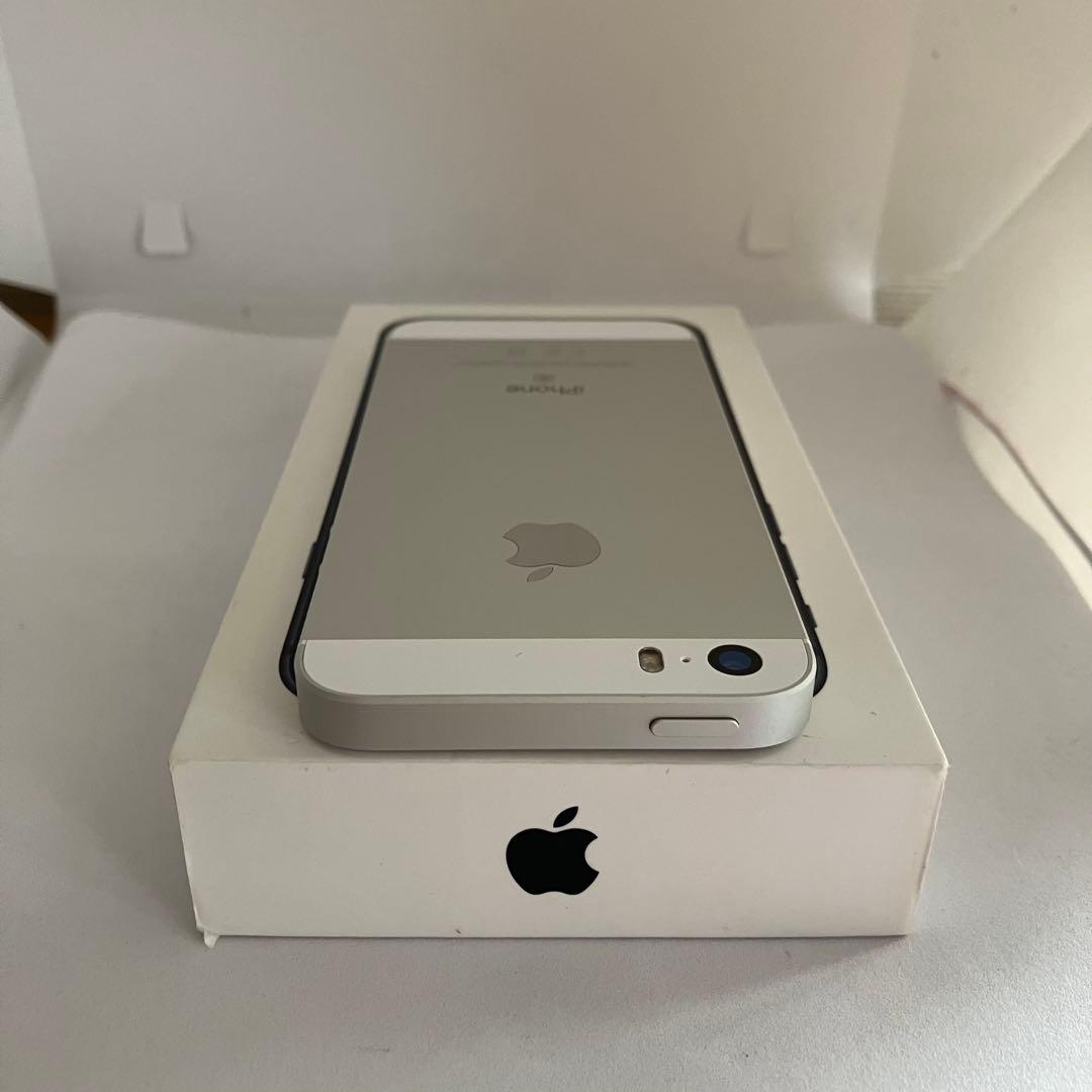 【すぐ発送】iPhone SE1 32GB SIMフリー　【早い者勝ち】