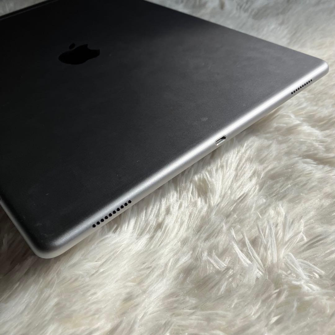 【完動品】iPad Pro 12.9 64GB SIMフリー 【付属品】