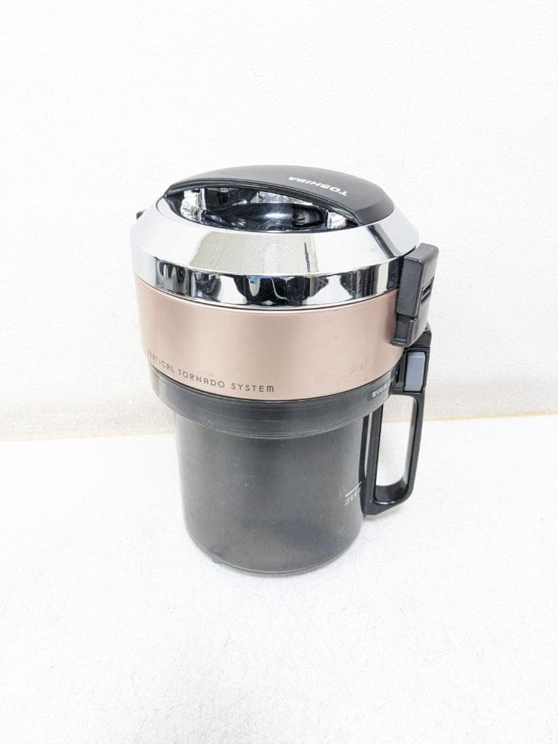 東芝 東芝 VC-SG620-N サイクロン式掃除機 2018年製 ヘッド無し